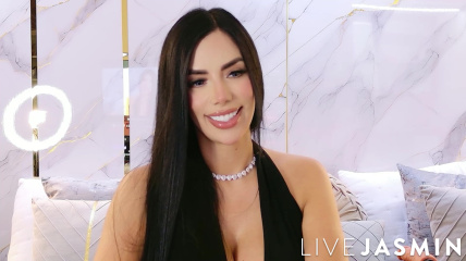 EstefaniaBrown EstefaniaBrown
